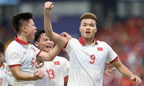 U23 Việt Nam 0-0 U23 Guam (hiệp 1): Thế trận chủ động